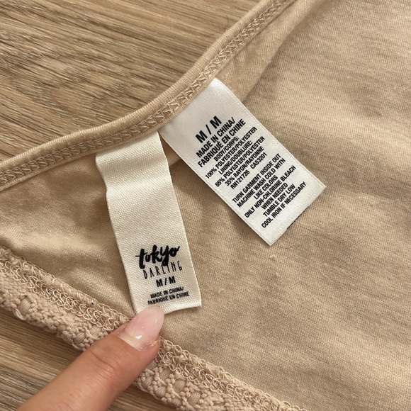 Tan Lace Tie Back Crop Top - Picture 4 of 4